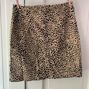 BRANDY MELVILLE CHEETAH SKIRT. SOLD OUT ONLINE.